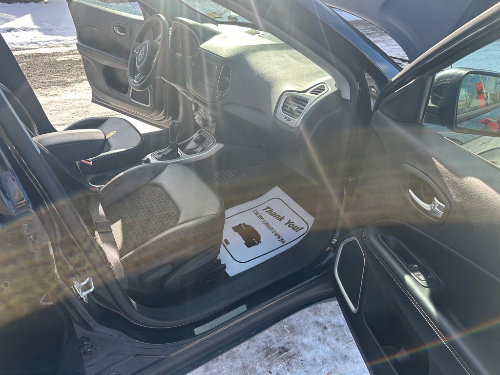 2019 Jeep Compass Image 13