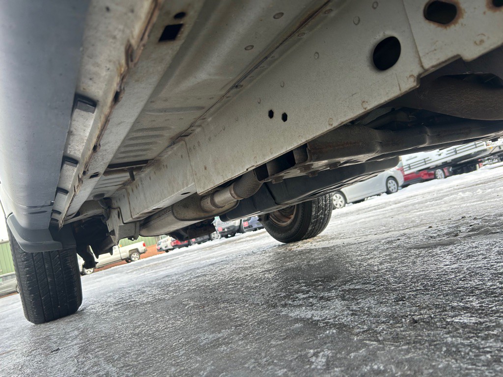 2012 Jeep Liberty Image 13