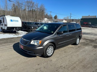 Image for 2016 Chrysler Town & Country Touring ID: 7241058