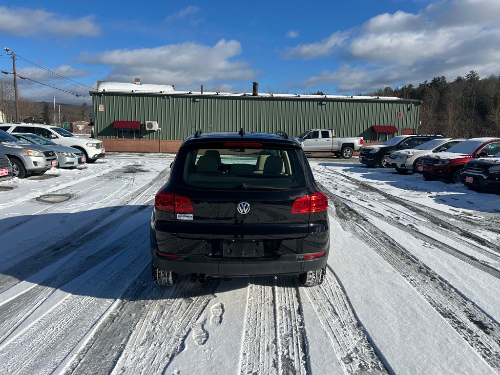 2017 Volkswagen Tiguan Image 3