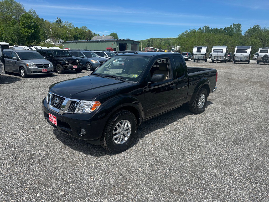 2014 Nissan Frontier Image 1