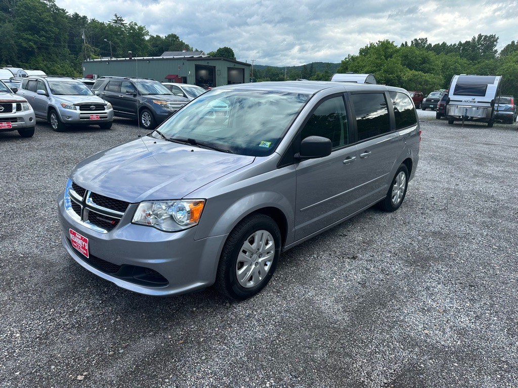2017 Dodge Grand Caravan Image 1