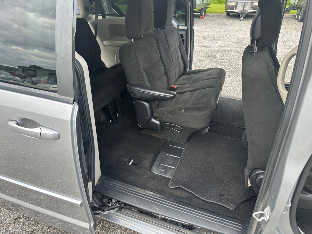 2017 Dodge Grand Caravan Image 12