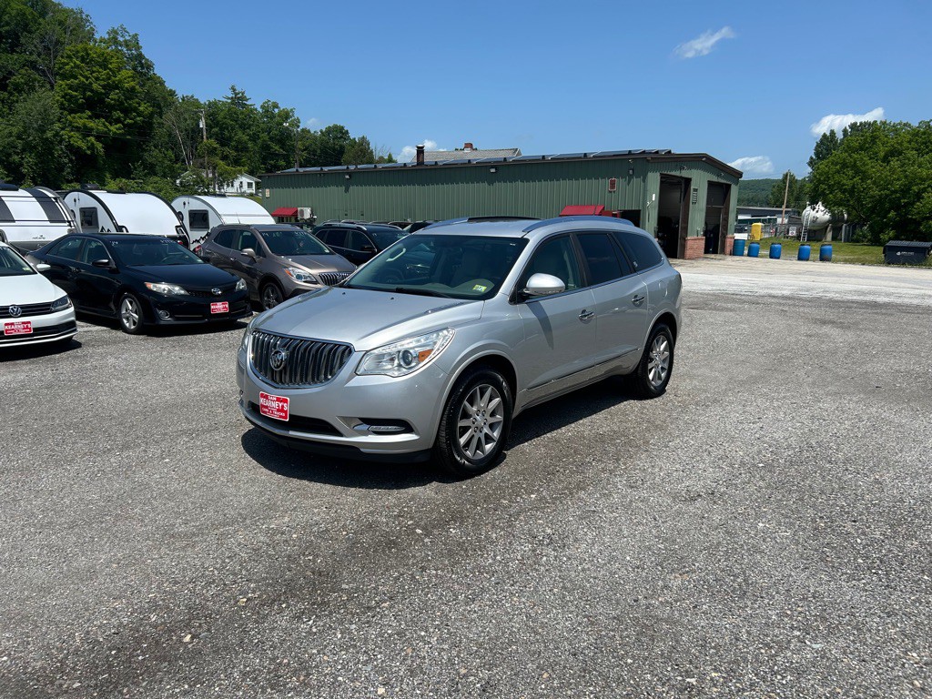2017 Buick Enclave Image 1