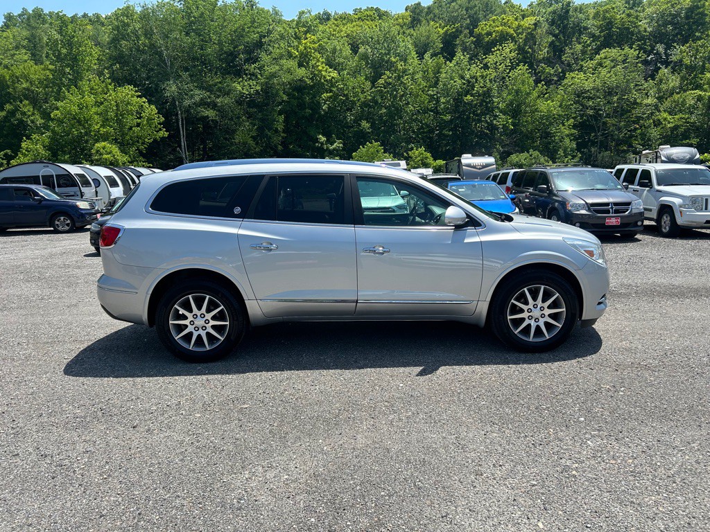 2017 Buick Enclave Image 4