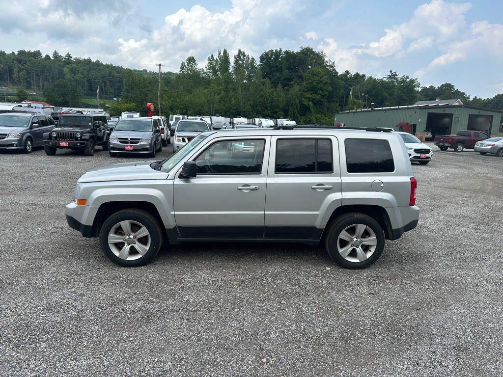 2014 Jeep Patriot Image 2