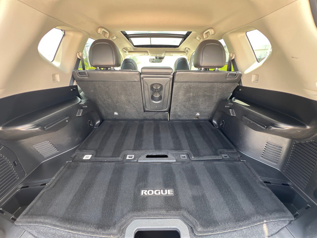 2017 Nissan Rogue Image 14