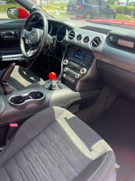 2016 Ford Mustang Image 16