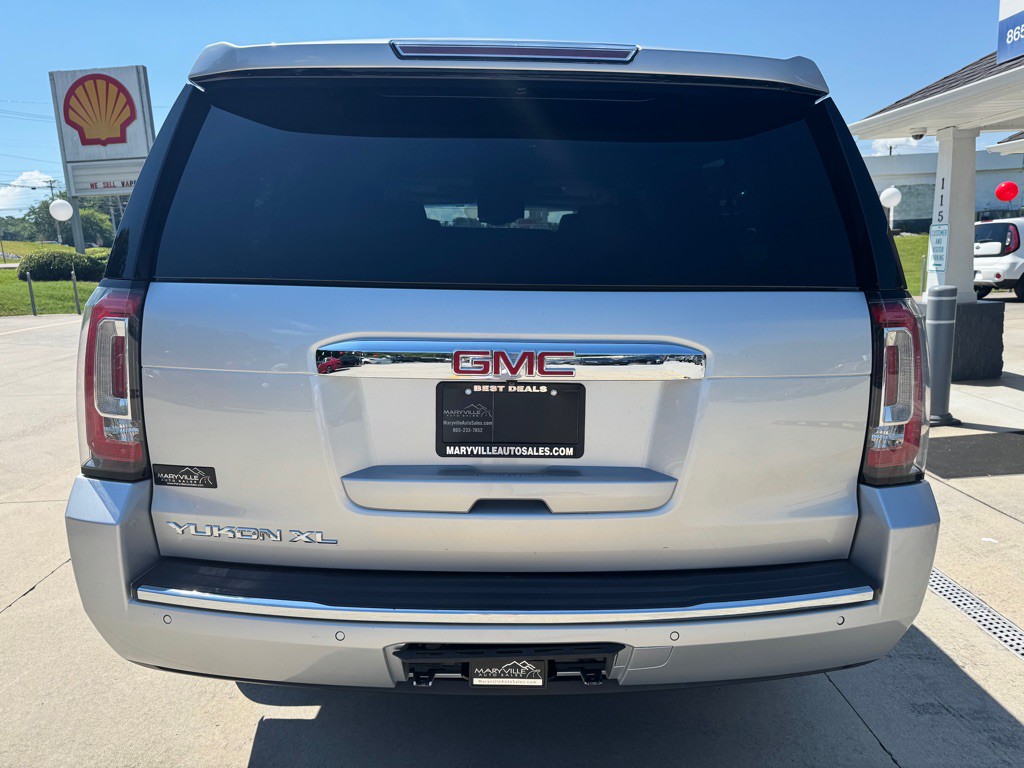 2017 GMC Yukon Image 4