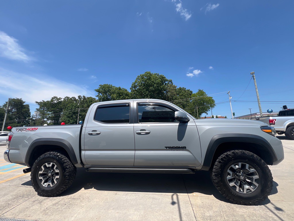 2021 Toyota Tacoma Image 6