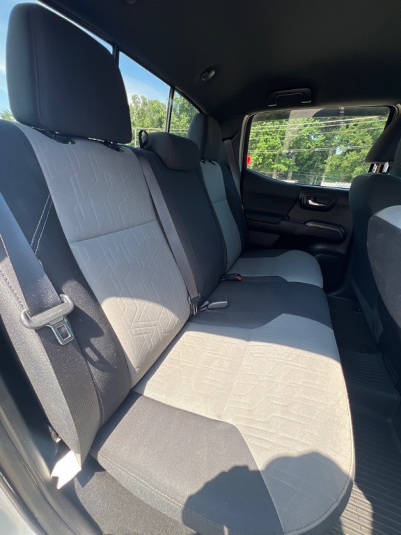 2021 Toyota Tacoma Image 15