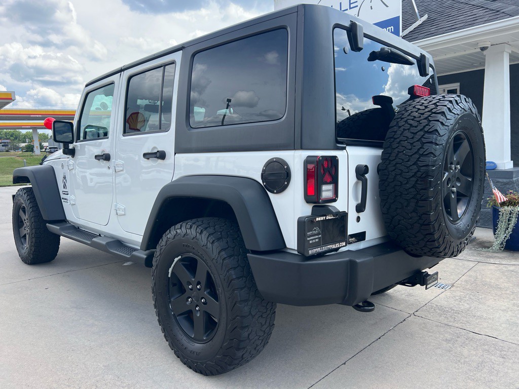 2017 Jeep Wrangler Unlimited Image 3
