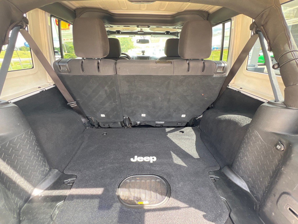 2017 Jeep Wrangler Unlimited Image 14