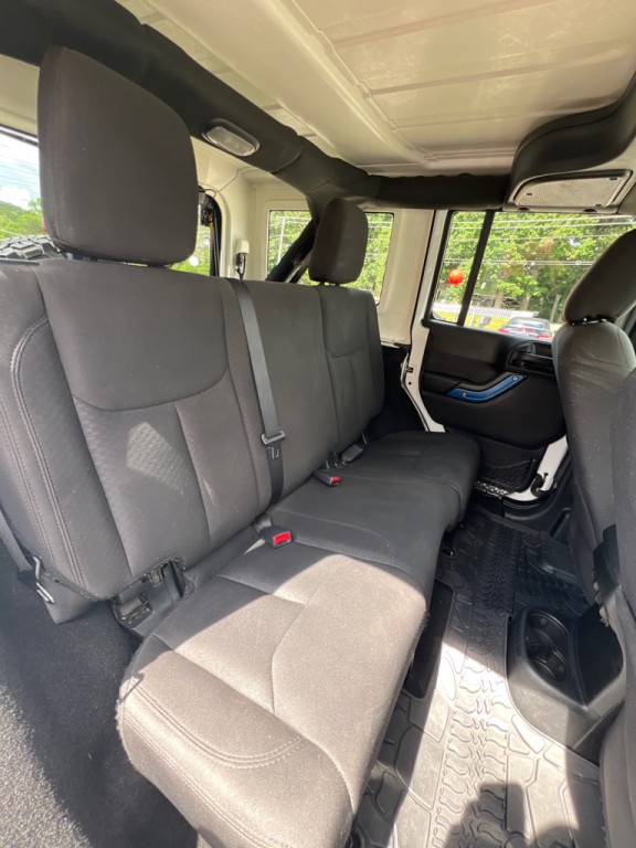 2017 Jeep Wrangler Unlimited Image 15