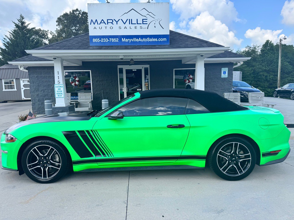 2020 Ford Mustang Image 2