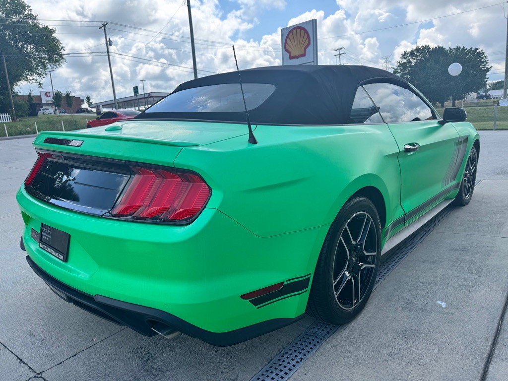 2020 Ford Mustang Image 5