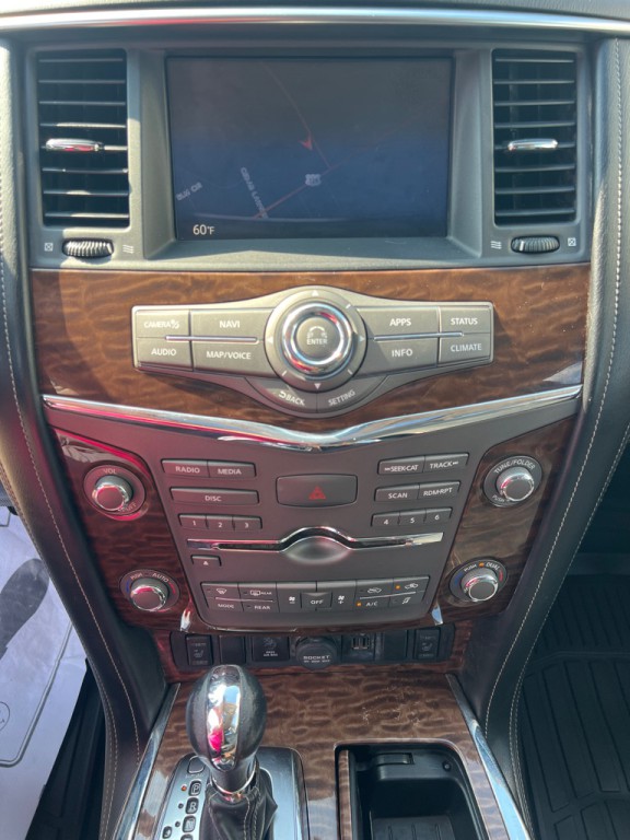 2020 Nissan Armada Image 11