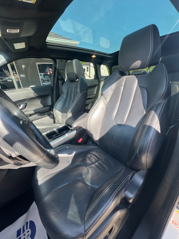2014 Land Rover Range Rover Evoque Image 9