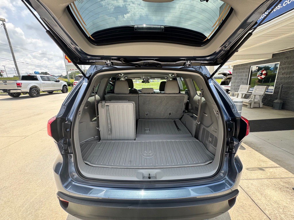 2019 Toyota Highlander Image 12