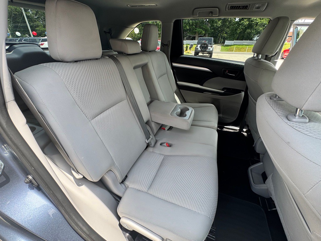 2019 Toyota Highlander Image 13