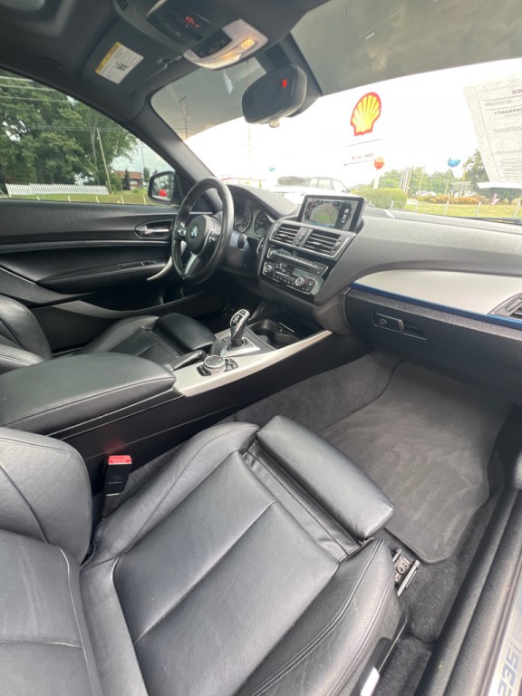 2016 BMW 2 Series Image 18
