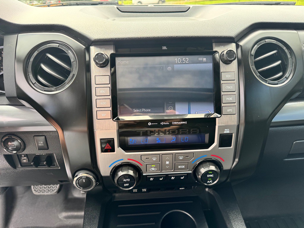 2020 Toyota Tundra Image 13