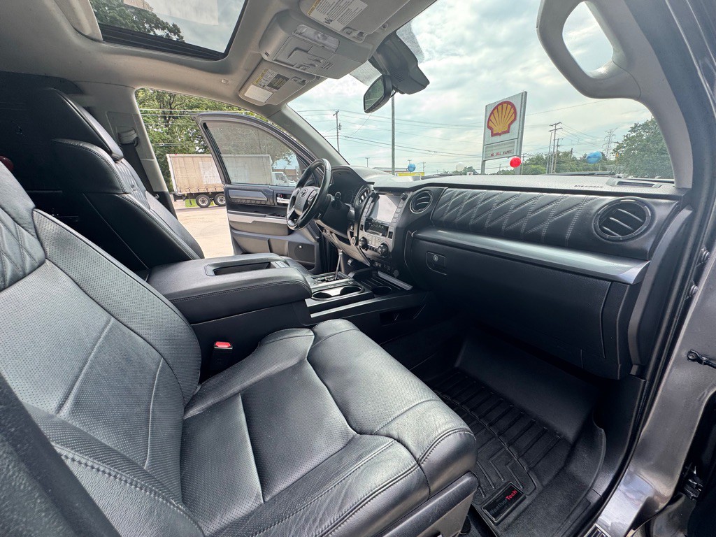 2020 Toyota Tundra Image 21