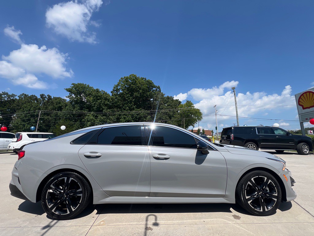2021 Kia K5 Image 6