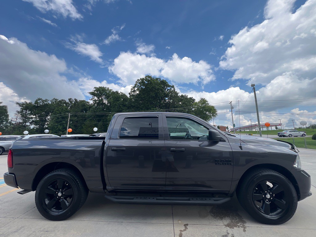 2018 RAM 1500 Image 6