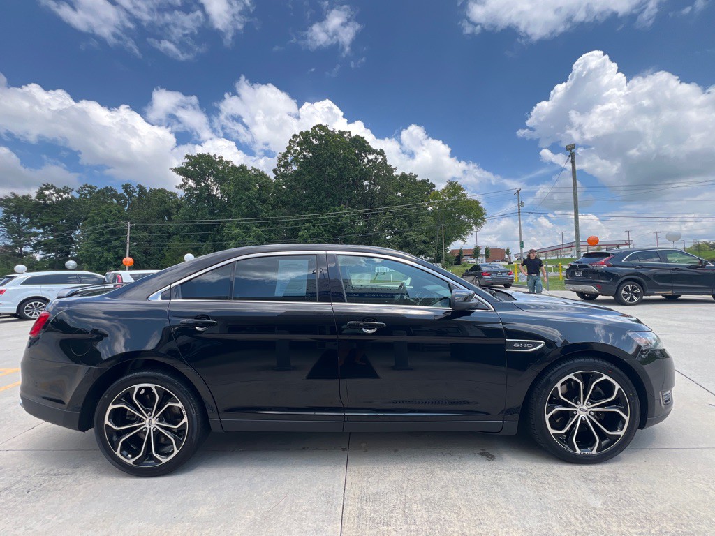 2016 Ford Taurus Image 6