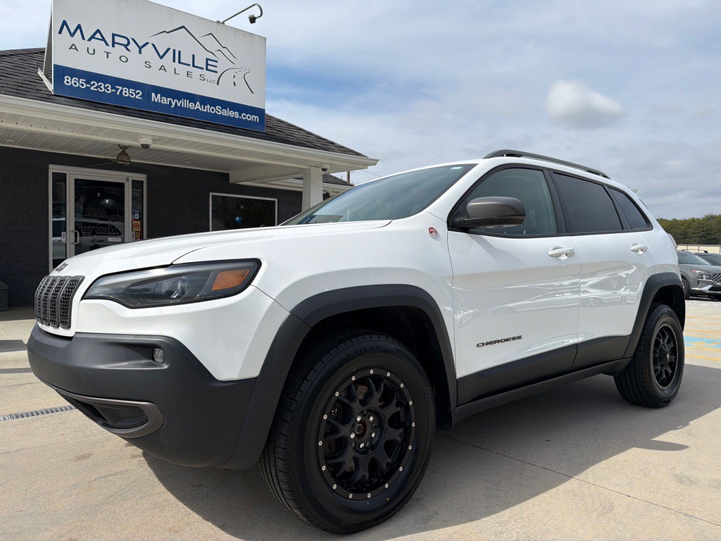 2020 Jeep Cherokee Image 1