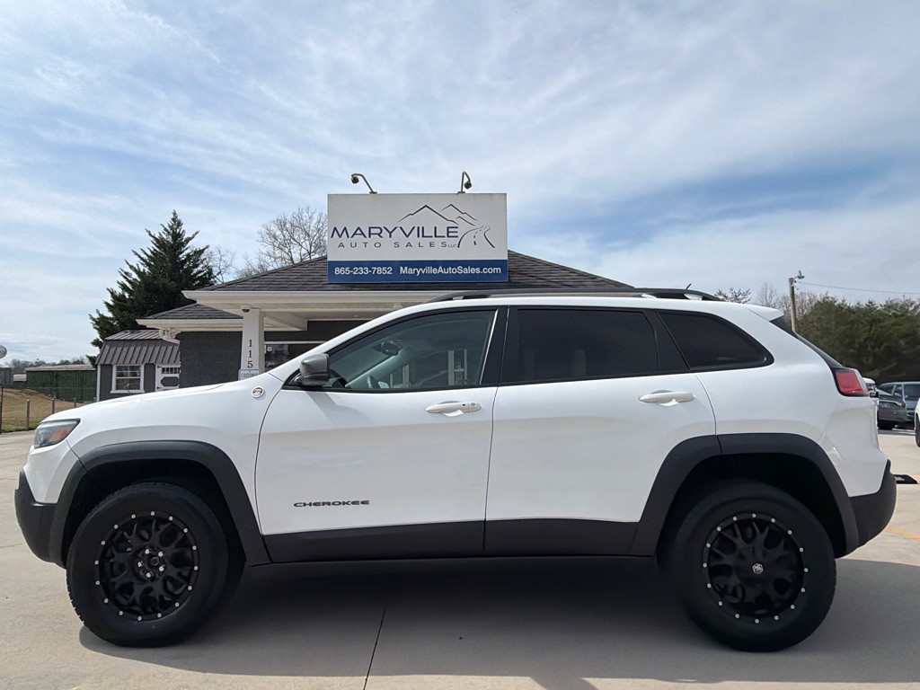 2020 Jeep Cherokee Image 2