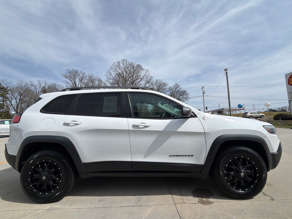 2020 Jeep Cherokee Image 6