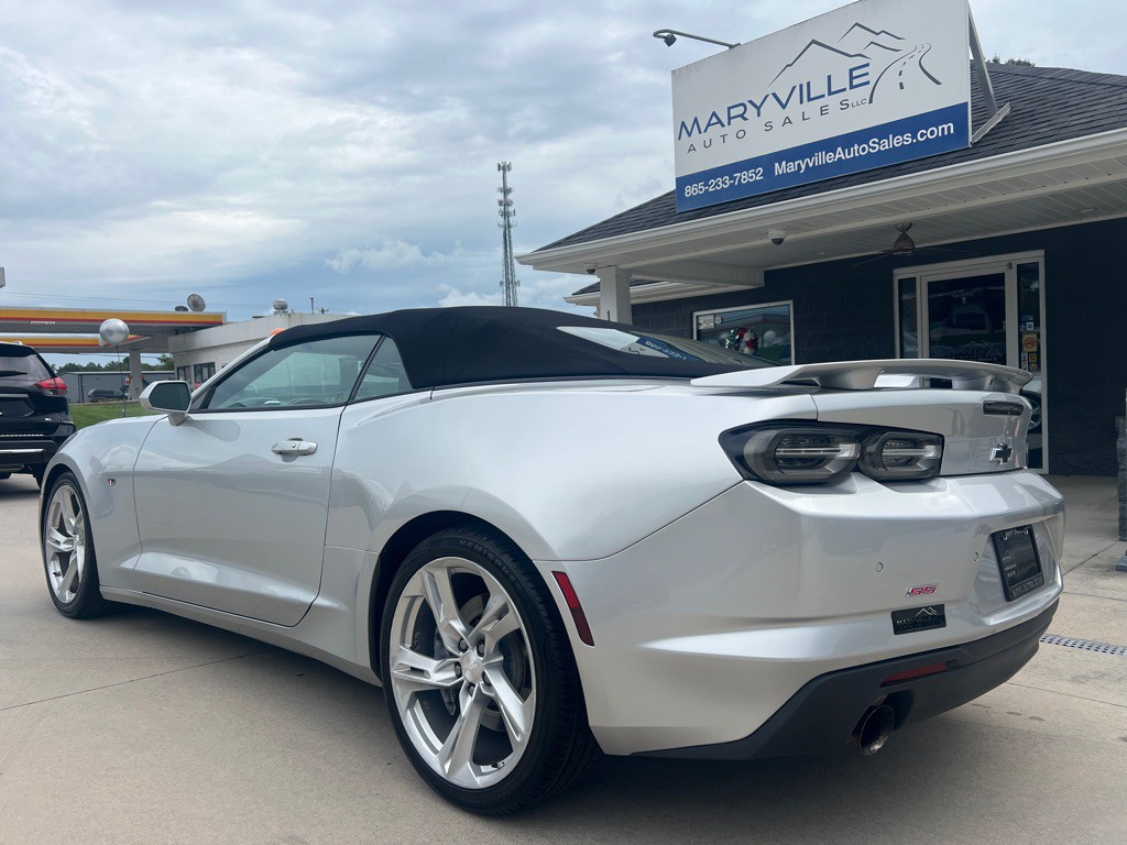 2019 Chevrolet Camaro Image 3