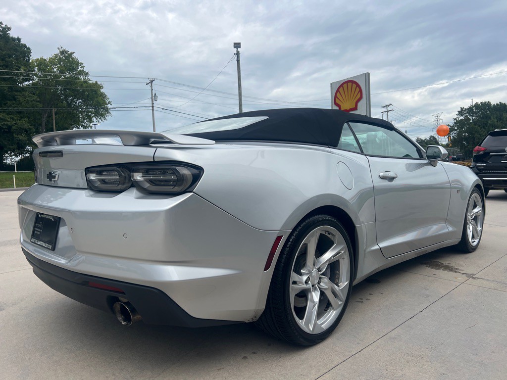 2019 Chevrolet Camaro Image 5