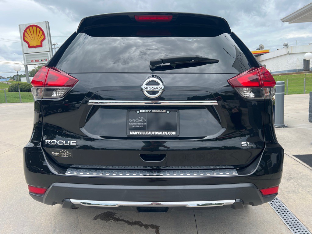 2017 Nissan Rogue Image 4