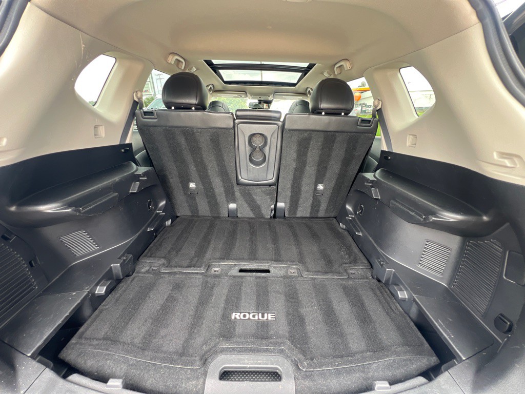 2017 Nissan Rogue Image 14