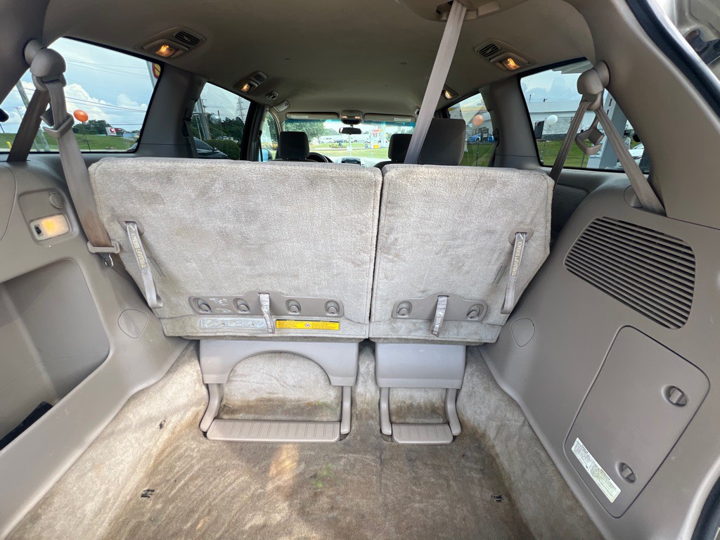 2007 Toyota Sienna Image 14