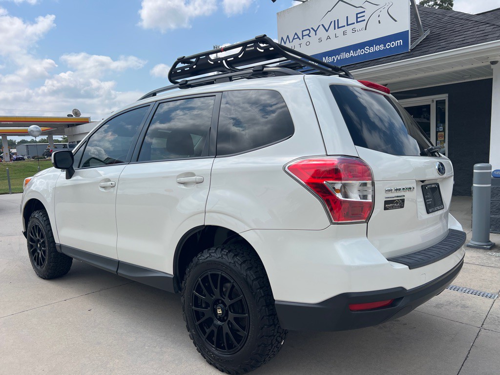 2016 Subaru Forester Image 3