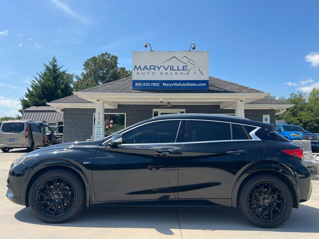 2019 INFINITI QX30 Image 2