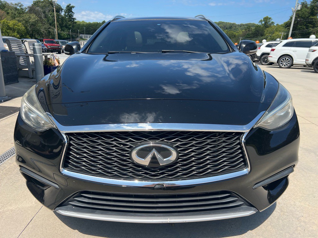 2019 INFINITI QX30 Image 8