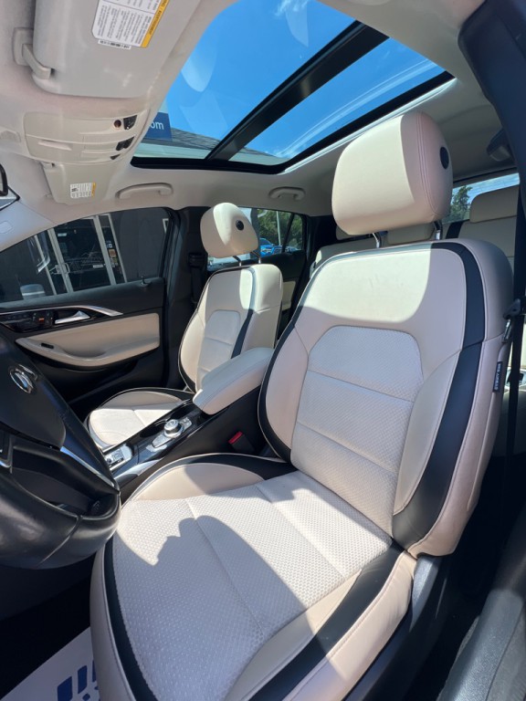 2019 INFINITI QX30 Image 9