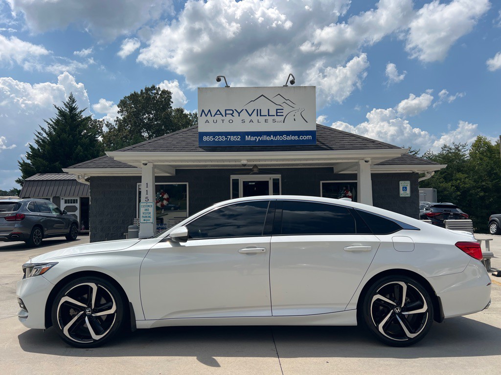 2018 Honda Accord Image 2