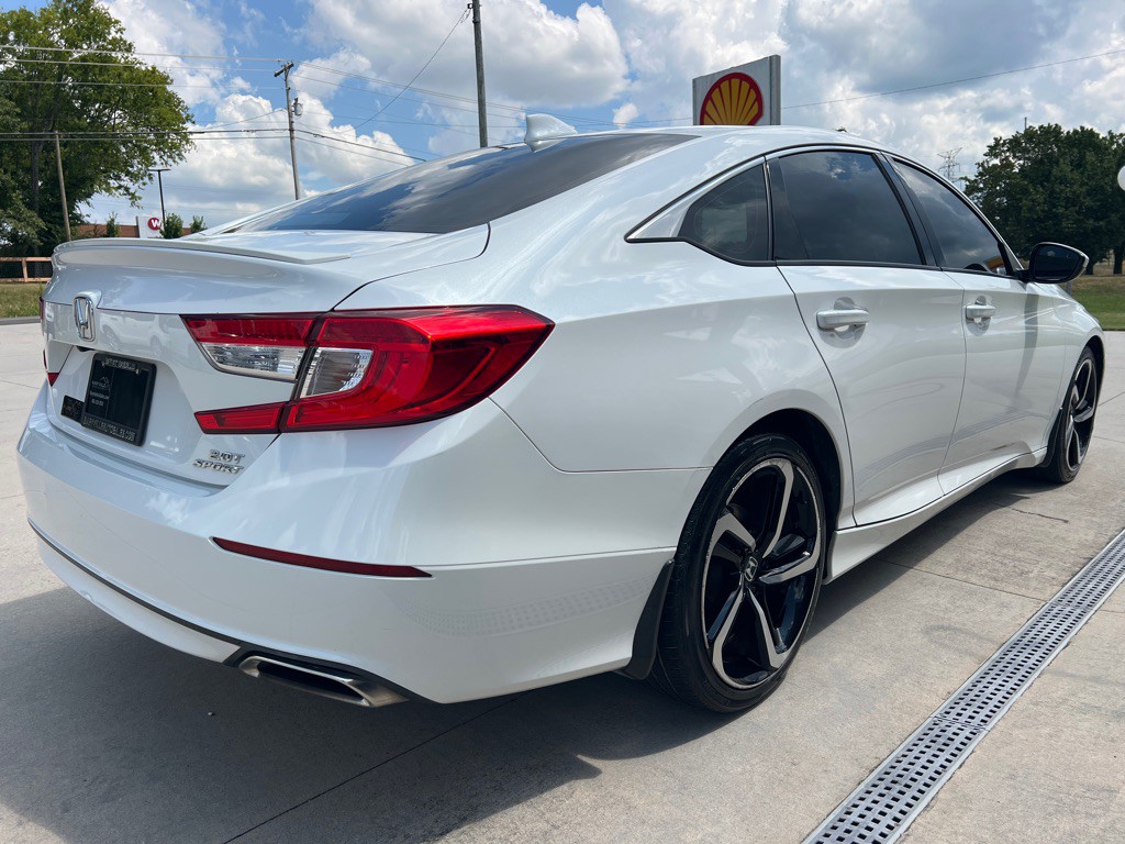 2018 Honda Accord Image 5