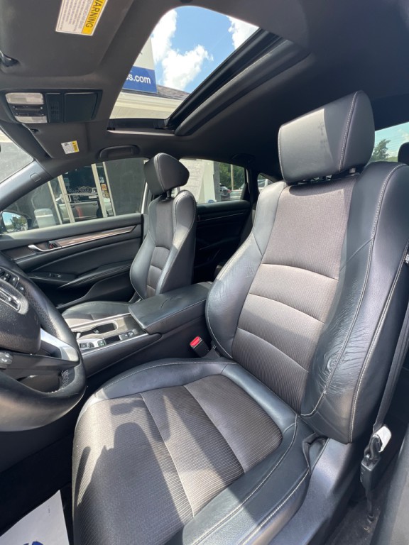 2018 Honda Accord Image 9