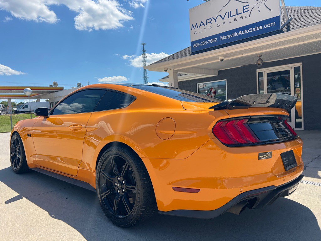 2019 Ford Mustang Image 3