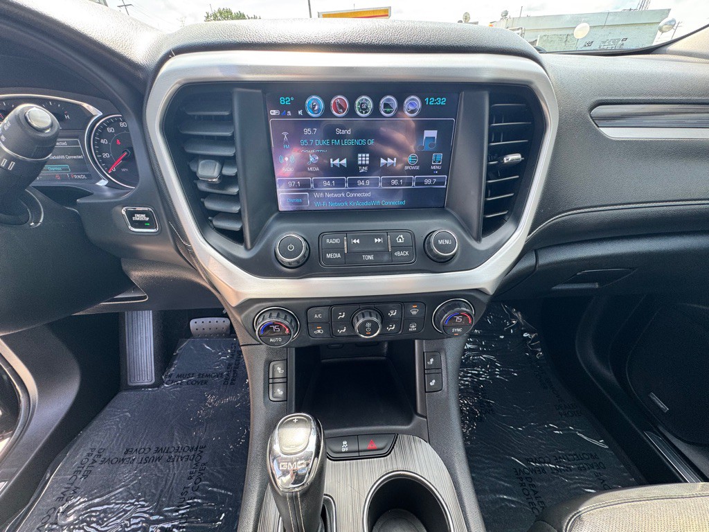 2019 GMC Acadia Image 13