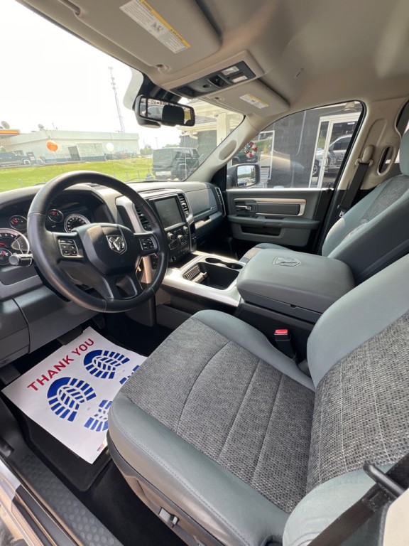2017 RAM 1500 Image 10