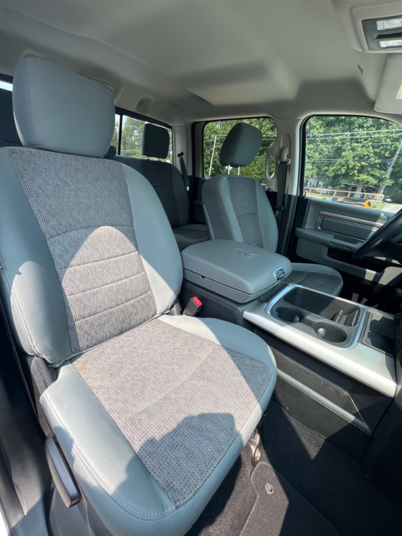 2017 RAM 1500 Image 16