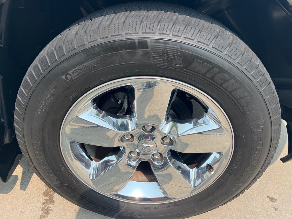 2017 RAM 1500 Image 18